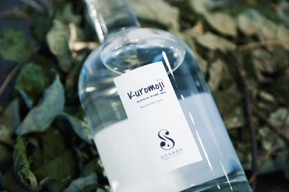 SHINAGAWA N/A SPIRITS KUROMOJI 500ml 瓶身