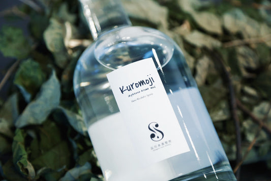 SHINAGAWA N/A SPIRITS KUROMOJI 500ml 瓶身