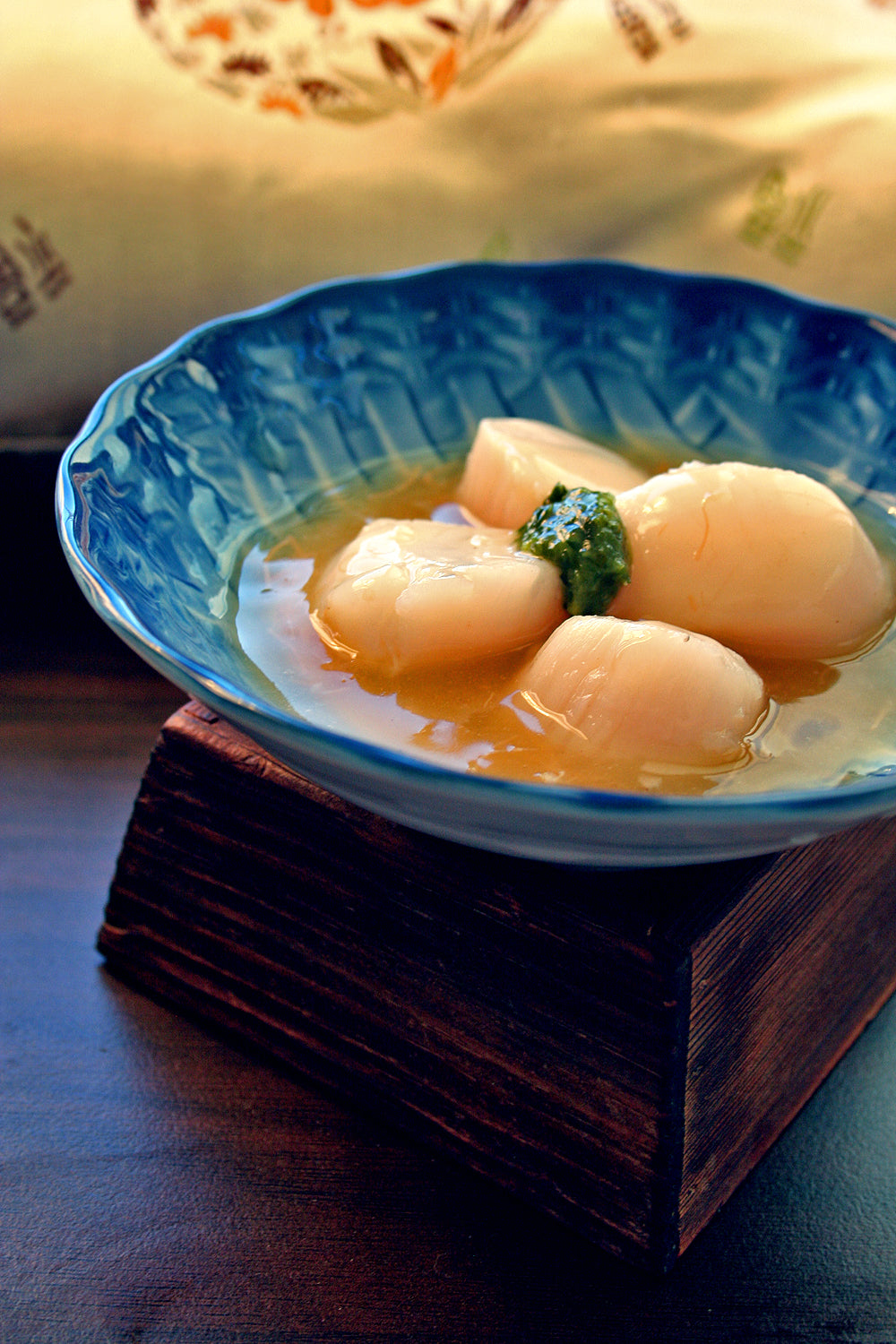 Steamed scallops